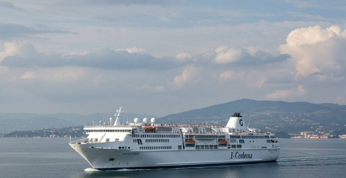 Traghetti da Valencia a Mostaganem